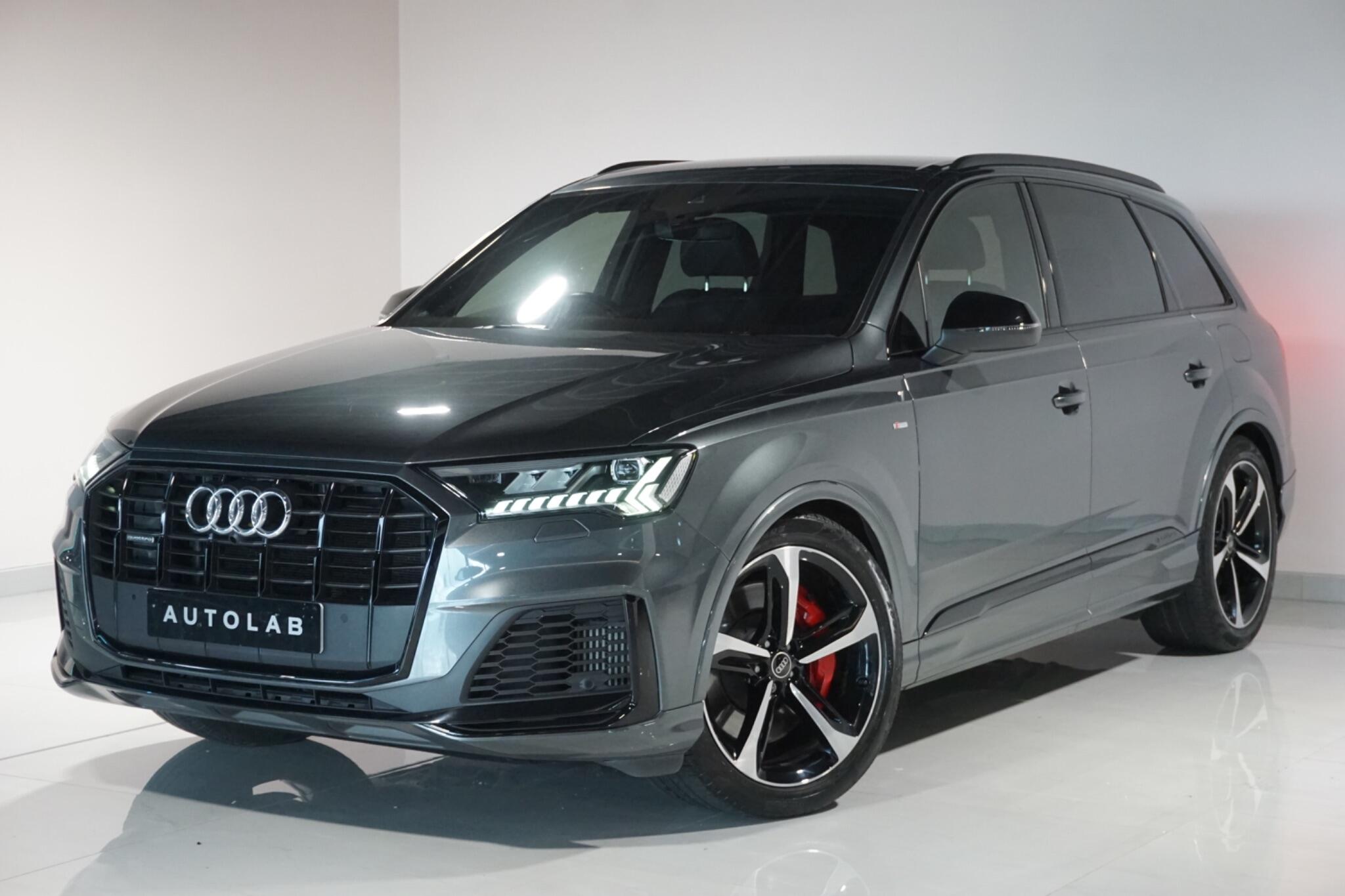 Audi Q7 3.0 TFSIe V6 55 Black Edition SUV 5dr Petrol Plug-in Hybrid Tiptronic quattro Euro 6 (s/s) 17.9kWh (381 ps)